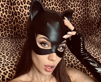 Friends & Romance - JennaCash