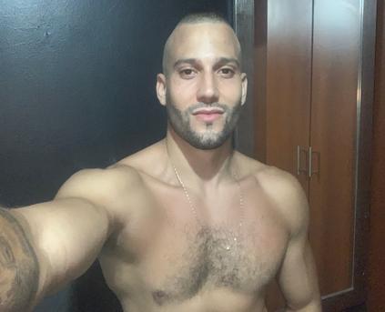 Guy Alone (Straight) - DrMeat777