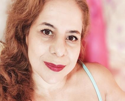 Girl Alone - Selena_MILF