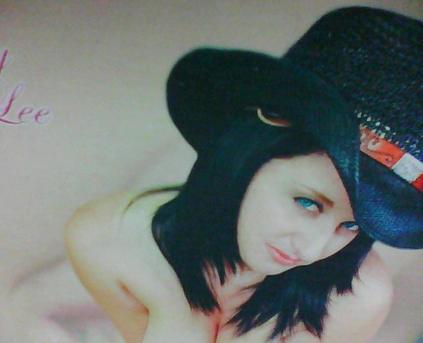 Girl Alone - Kitty Lee