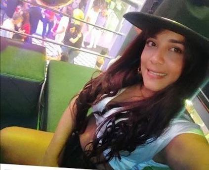 Girl Alone - CarlaMillan