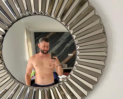 Guy Alone (Gay) - damianx4ux