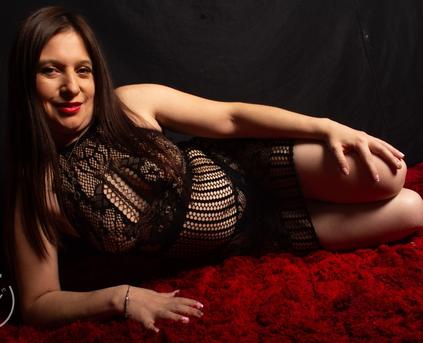 Girl Alone - SamataSweett