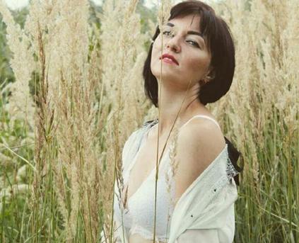 Shy Girl Alone - CandyOLime