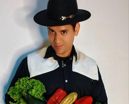 Guy Alone (Gay) - DhannLee