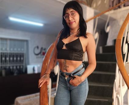 Girl Alone - LunaAdamsX