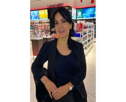 Friends & Romance - Marcelline_