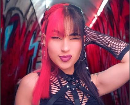 Girl Alone - VioletMoon