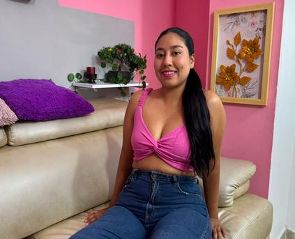 Girl Alone - Violeta_Lips