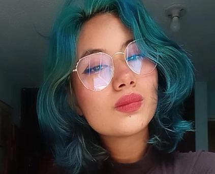 Shy Girl Alone - NovaAllen399