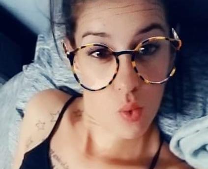 Girl Alone - Heavenskyee773