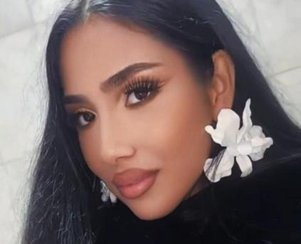 Girl Alone - KimmKross