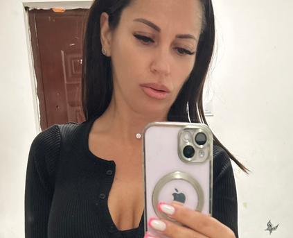 Girl Alone - SpicyEllaHott