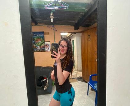 Girl Alone - AngelicaDream