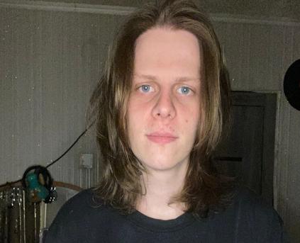 Guy Alone (Gay) - XSirHumpsX