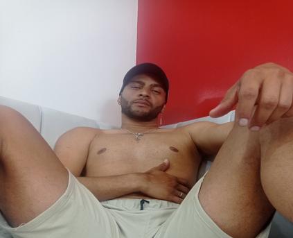 Guy Alone (Straight) - SebasEvans69