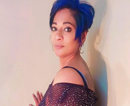 Girl Alone - indianwildberry