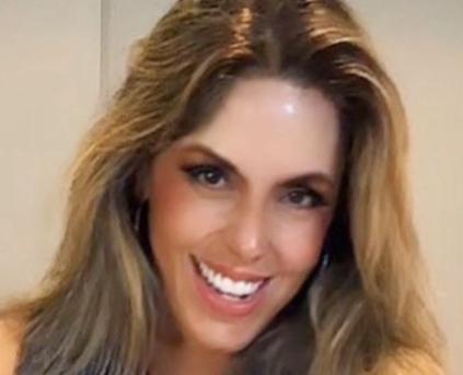 Girl Alone - NinaShow4u