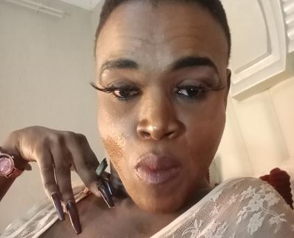 Trans - Lucile_Carrie